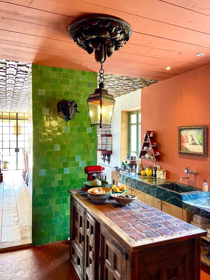Bed and Breakfast Le Gabriel Claviers Exterior foto