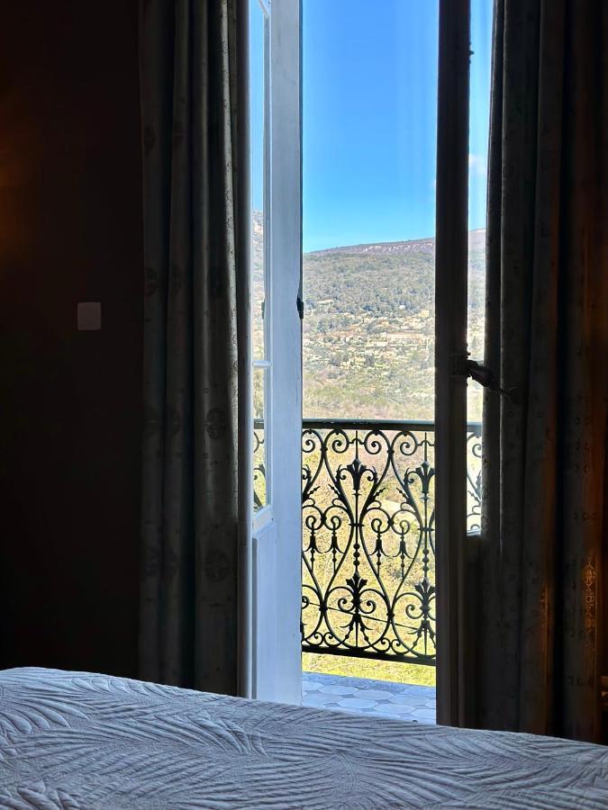 Bed and Breakfast Le Gabriel Claviers Exterior foto